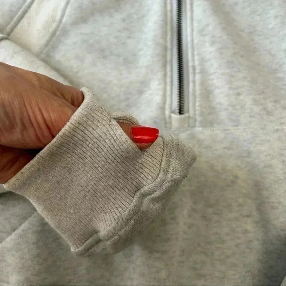 Cropped Hoodie 1/2 Zip Sweatshirt Fleece Lined Sporty Active Grey Size Small - Picture 7 of 14